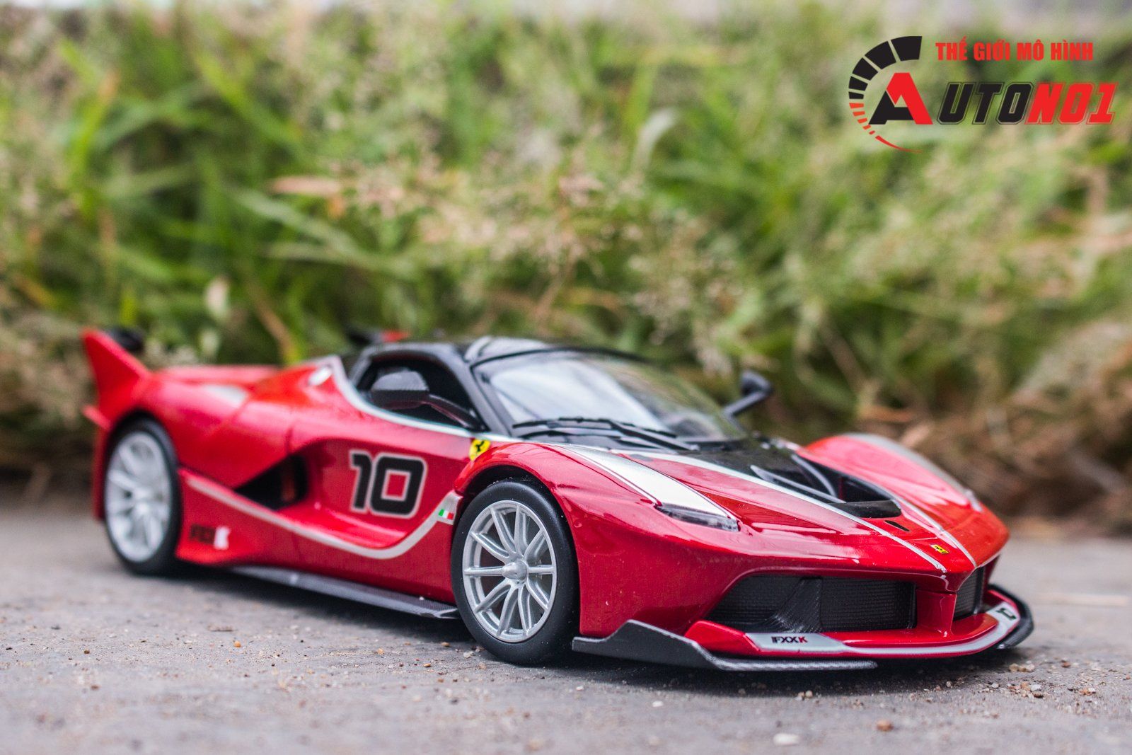  Mô hình xe Ferrari FXX K racing No.10 Rosso red không full kính tỉ lệ 1:24 Bburago 18-26301 OT24057 
