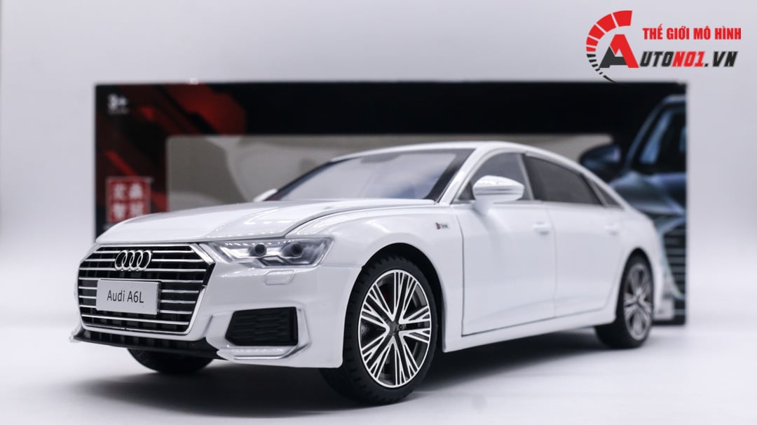  Mô hình xe siêu sang Audi A6L 1:18 Alloy Model OT083 