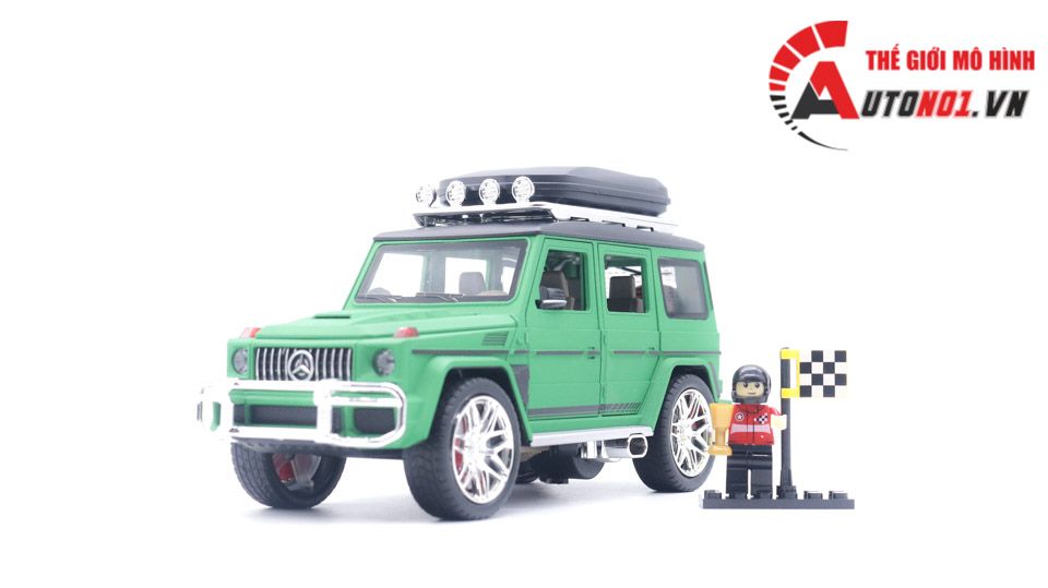  Mô hình xe Mercedes-Benz G-class G63 có hộp camping trên mui, figure, phun khói, đánh lái được full open tỉ lệ 1:24 Alloy Models 8108 