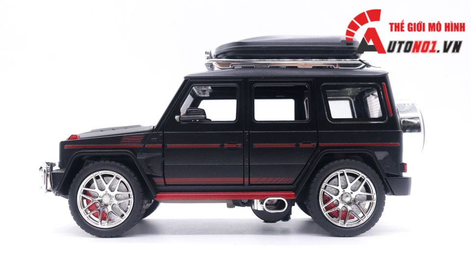  Mô hình xe Mercedes-Benz G-class G63 có hộp camping trên mui, figure, phun khói, đánh lái được full open tỉ lệ 1:24 Alloy Models 8108 