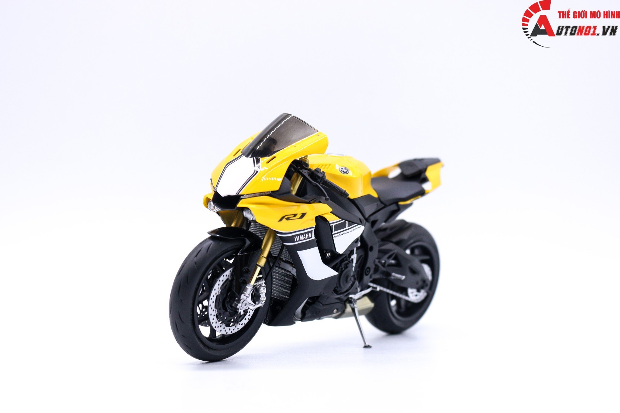 MÔ HÌNH XE YAMAHA YZF R1M ANNIVERSARY 60TH 1:12 TAMIYA D066