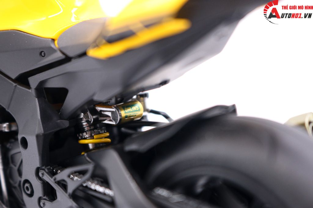 MÔ HÌNH XE YAMAHA YZF R1M ANNIVERSARY 60TH 1:12 TAMIYA D066