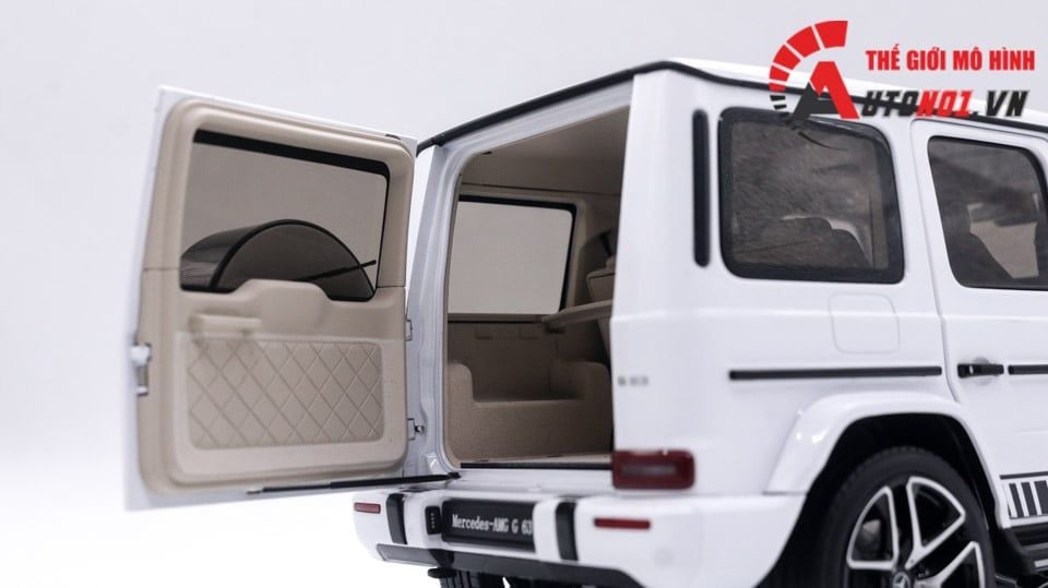  Xe mô hình cao cấp Mercedes-Benz Amg G63 full open tỉ lệ 1:18 Almost Real 8100 