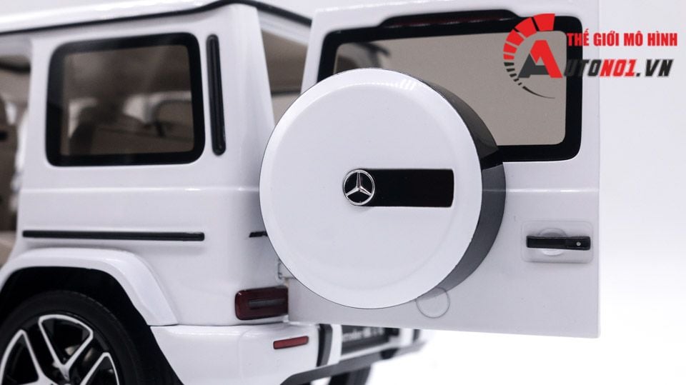  Xe mô hình cao cấp Mercedes-Benz Amg G63 full open tỉ lệ 1:18 Almost Real 8100 