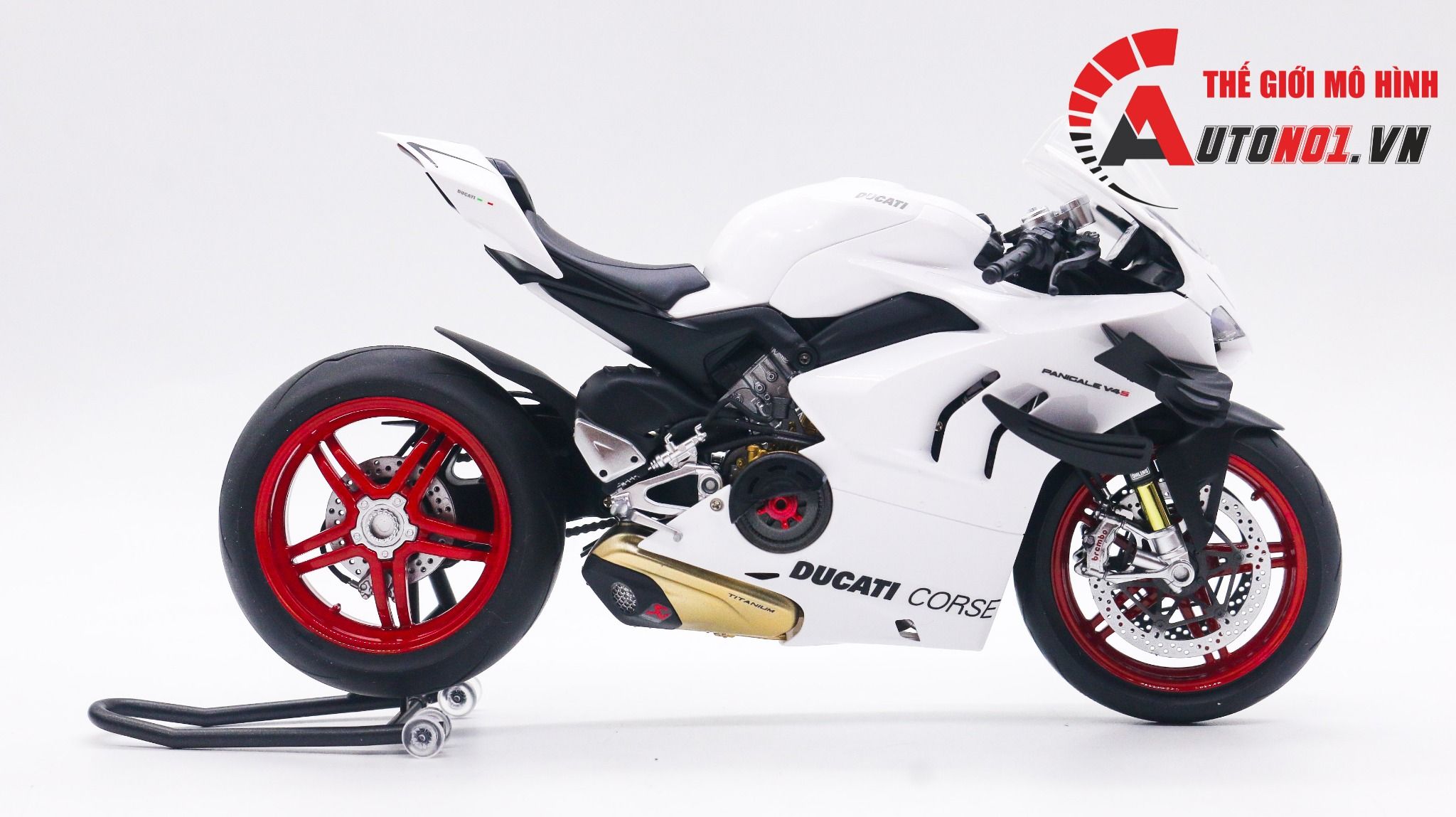  Mô hình xe cao cấp Ducati Superleggera V4 độ nồi khô white tỉ lệ 1:12 Tamiya D234D 