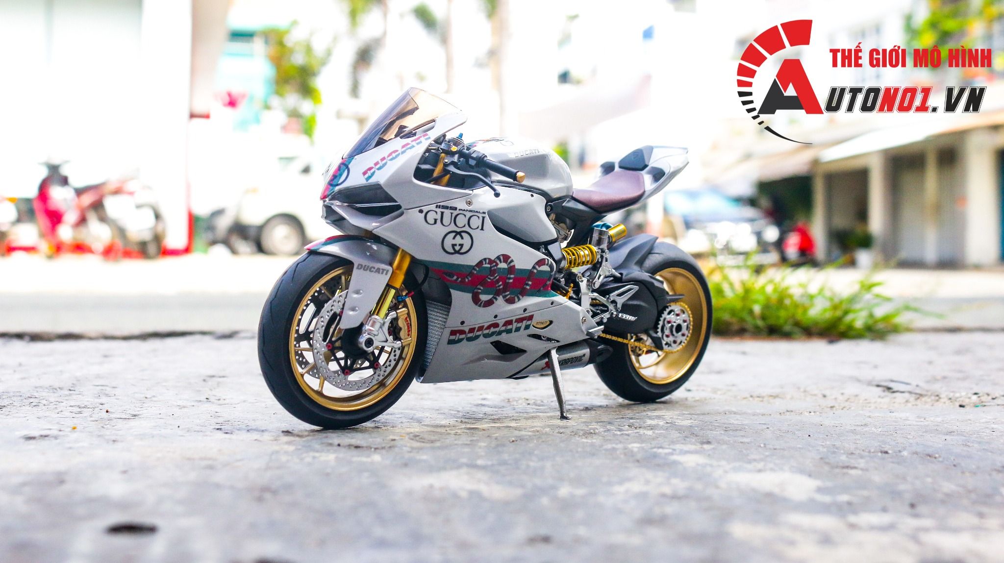  Mô hình xe cao cấp Ducati 1199 Panigale Gucci Nồi Khô 1:12 Tamiya D227H 