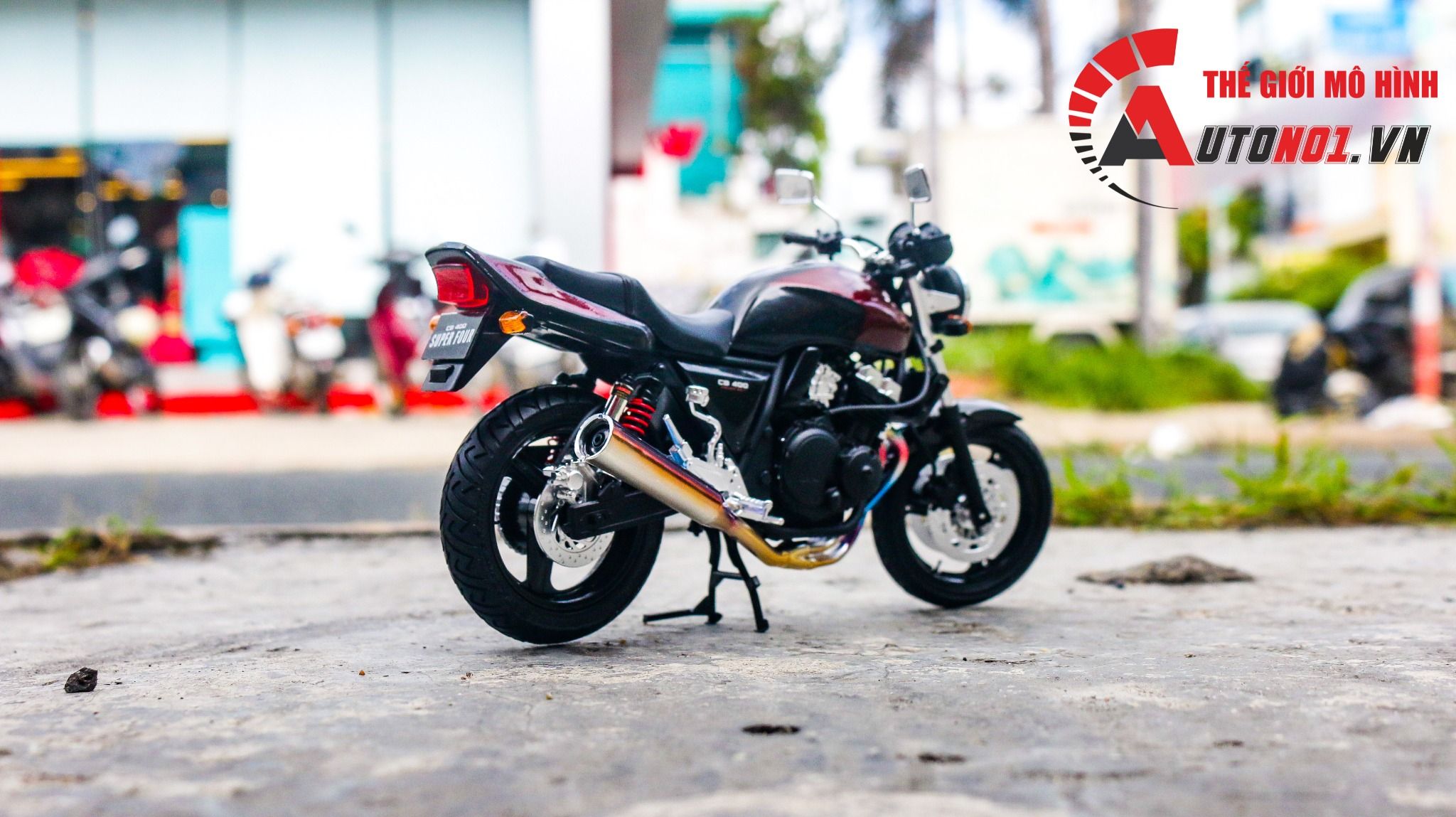  Mô hình xe Honda CB400 Superr four red 1:12 Aoshima D238B 