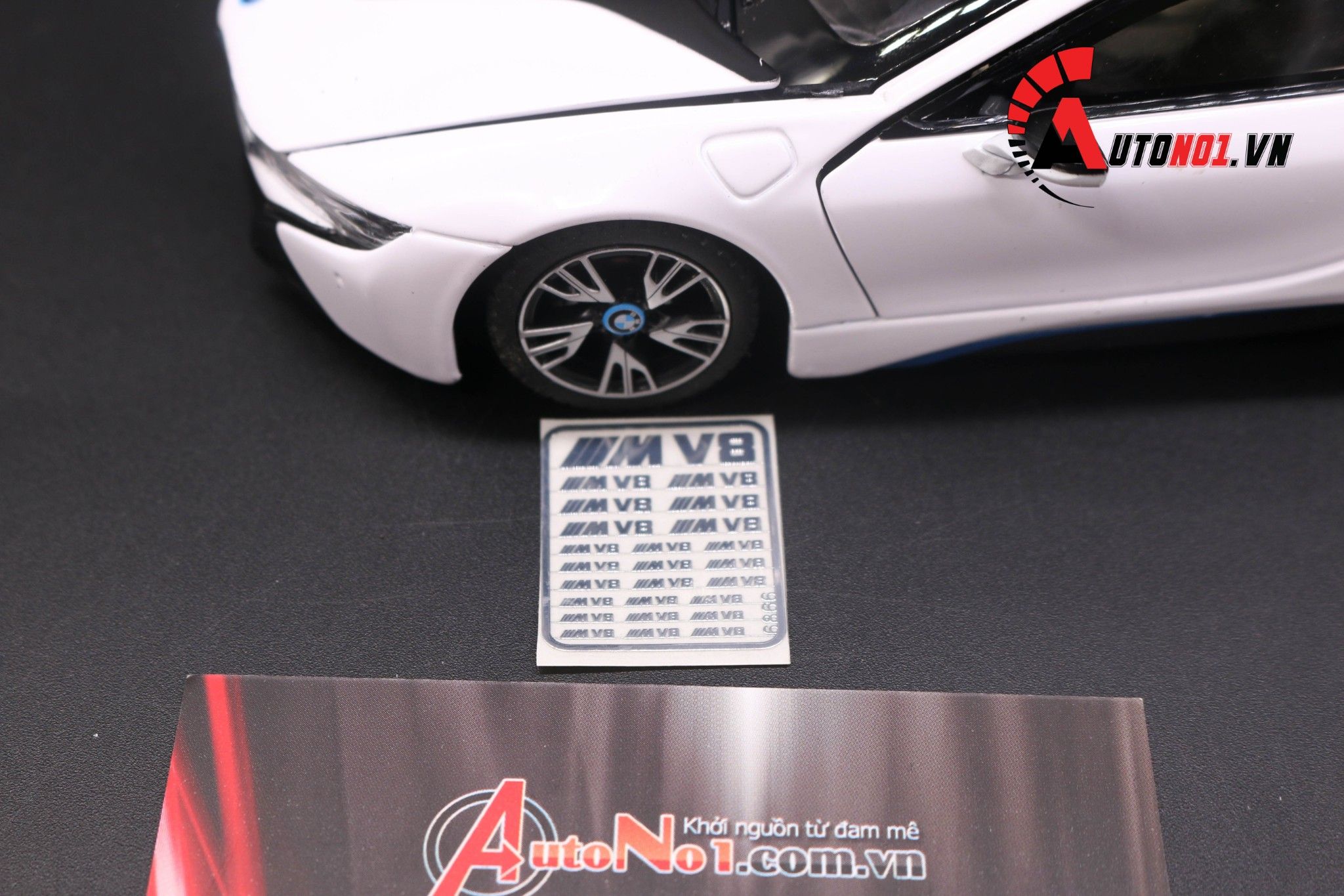  Decal kim loại BMW V8 6866 DC013 