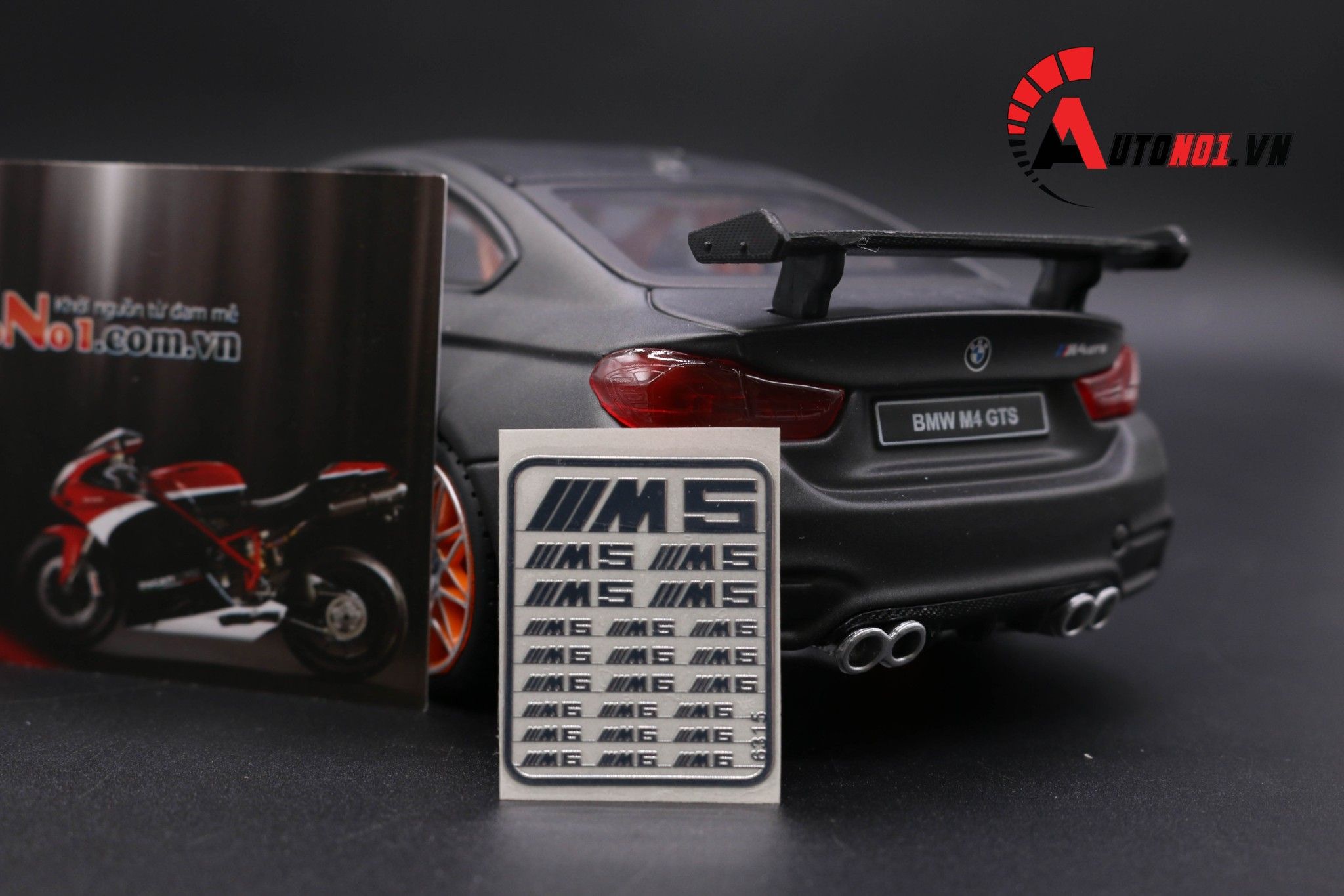  Decal kim loại BMW M5 6315 1:18 DC026 