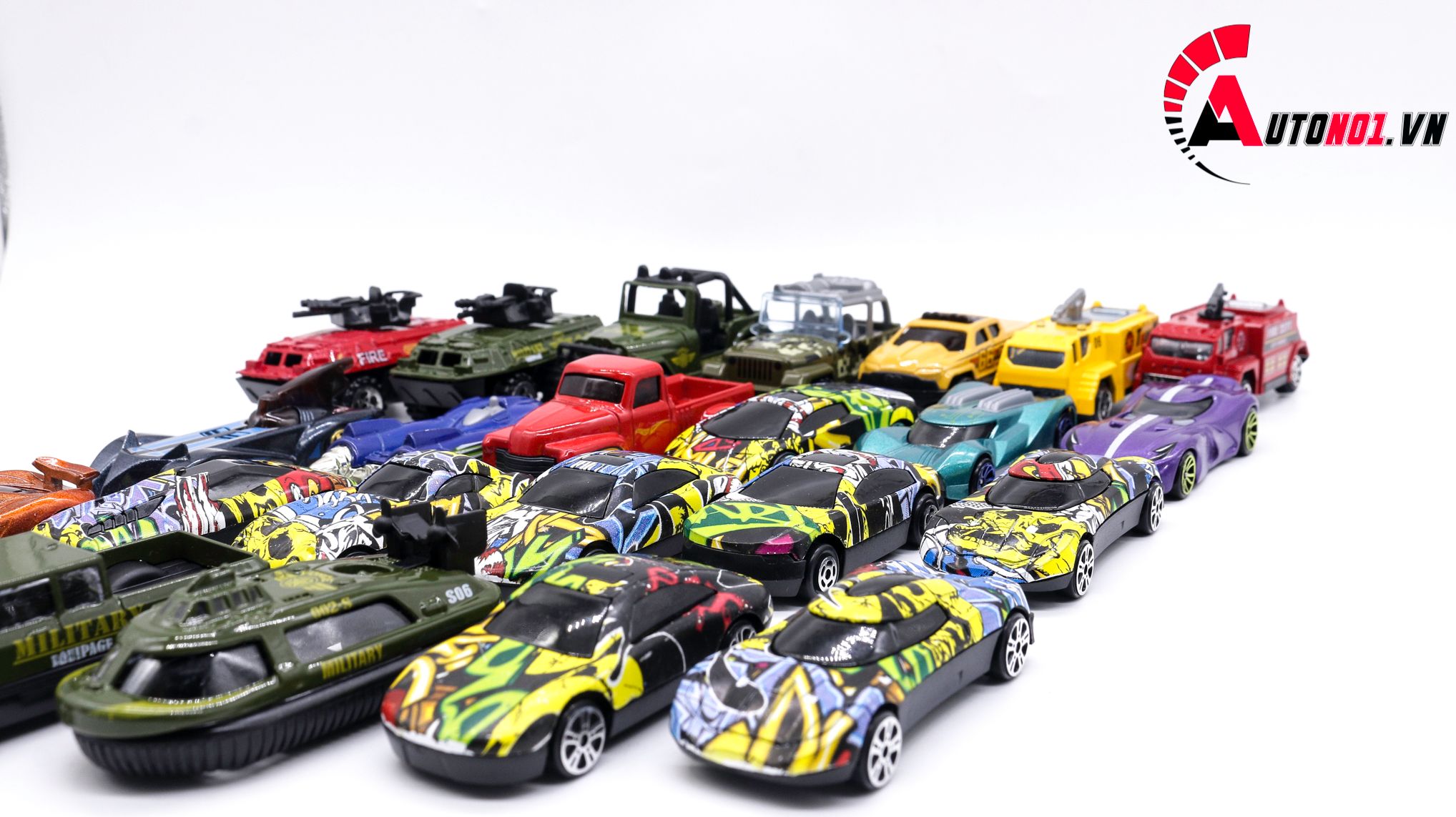  Tổng hợp xe mô hình hợp kim tỉ lệ 1:64 bánh xe chạy được TH001 