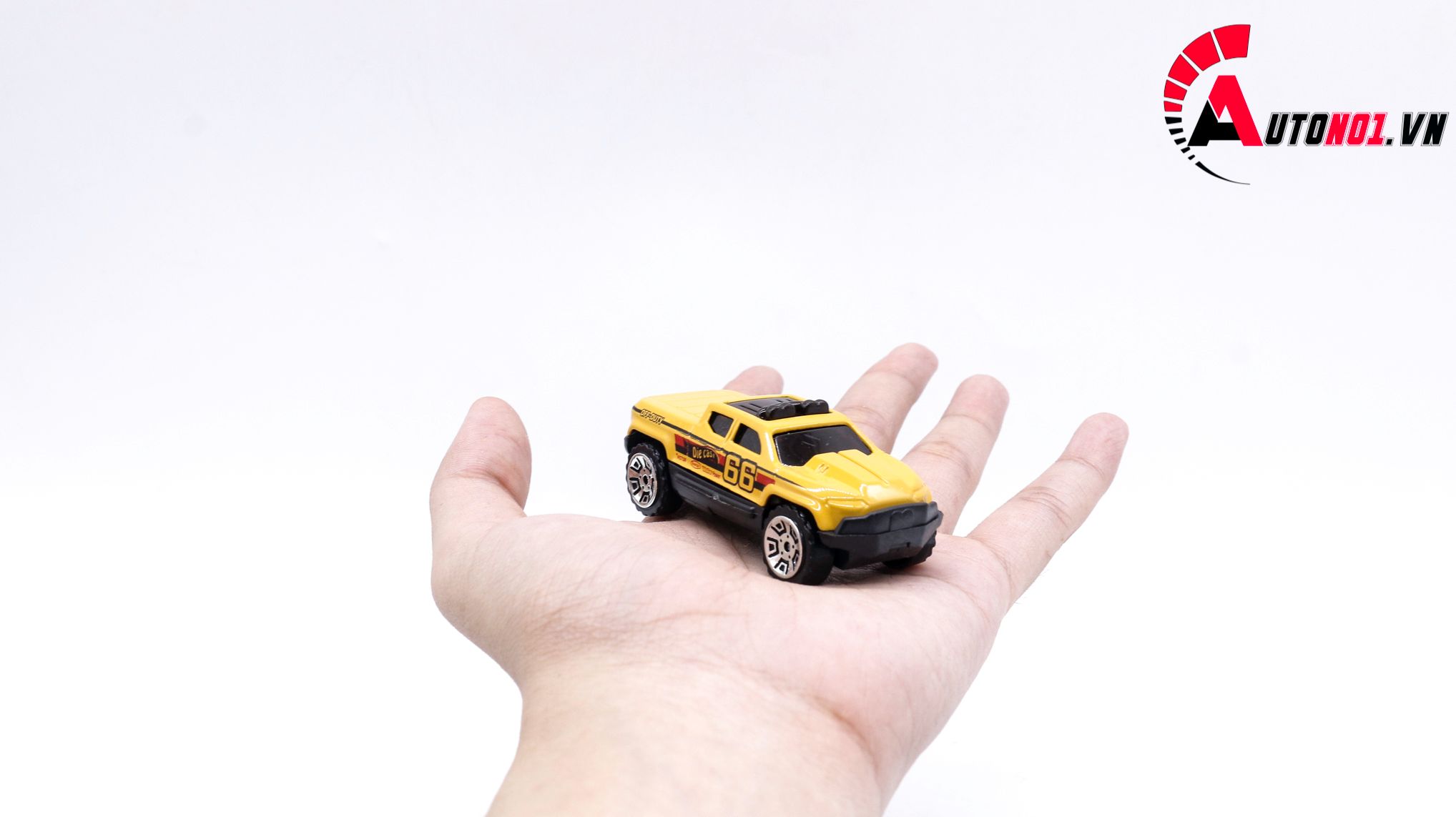  Tổng hợp xe mô hình hợp kim tỉ lệ 1:64 bánh xe chạy được TH001 
