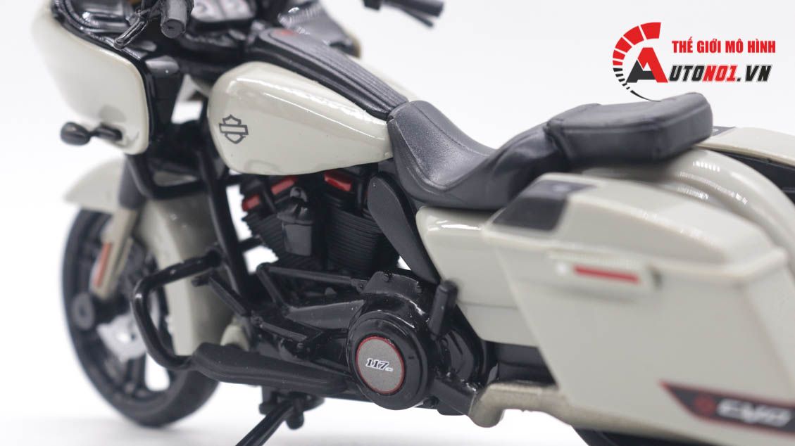  Mô hình xe Harley Davidson 2018 cvo road glide white 1:18 Maisto 7373K 