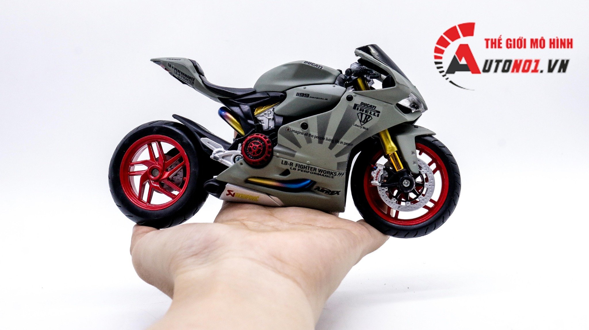  Mô hình xe độ Ducati 1199 Panigale S Liberty Walk Nồi Khô 1:12 Autono1 D221A 