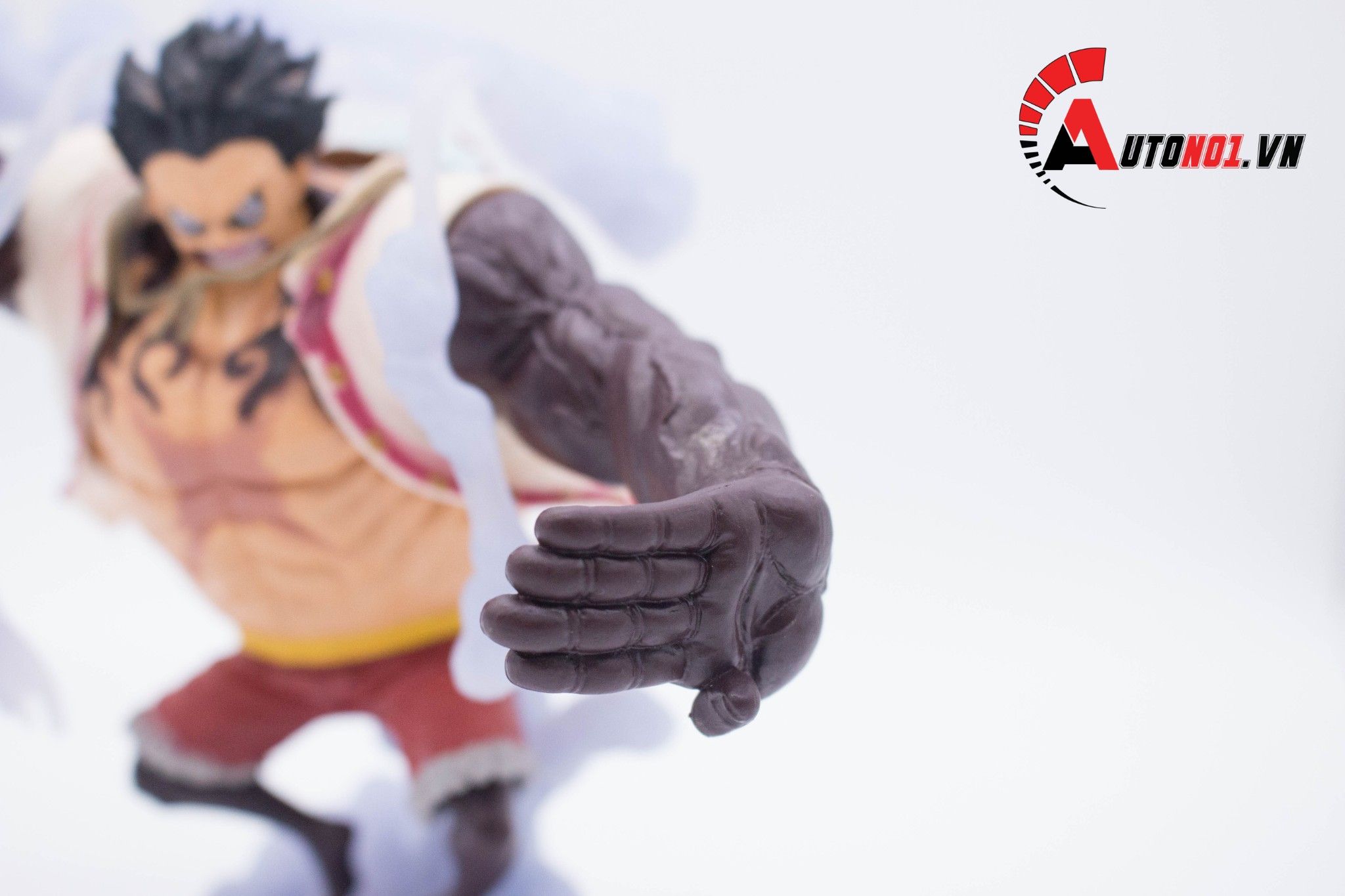  MÔ HÌNH NHÂN VẬT ONEPIECE LUFFY GEAR 4 ÁO TRẮNG 20CM 