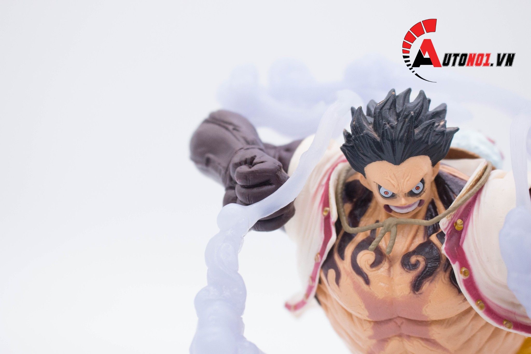  MÔ HÌNH NHÂN VẬT ONEPIECE LUFFY GEAR 4 ÁO TRẮNG 20CM 