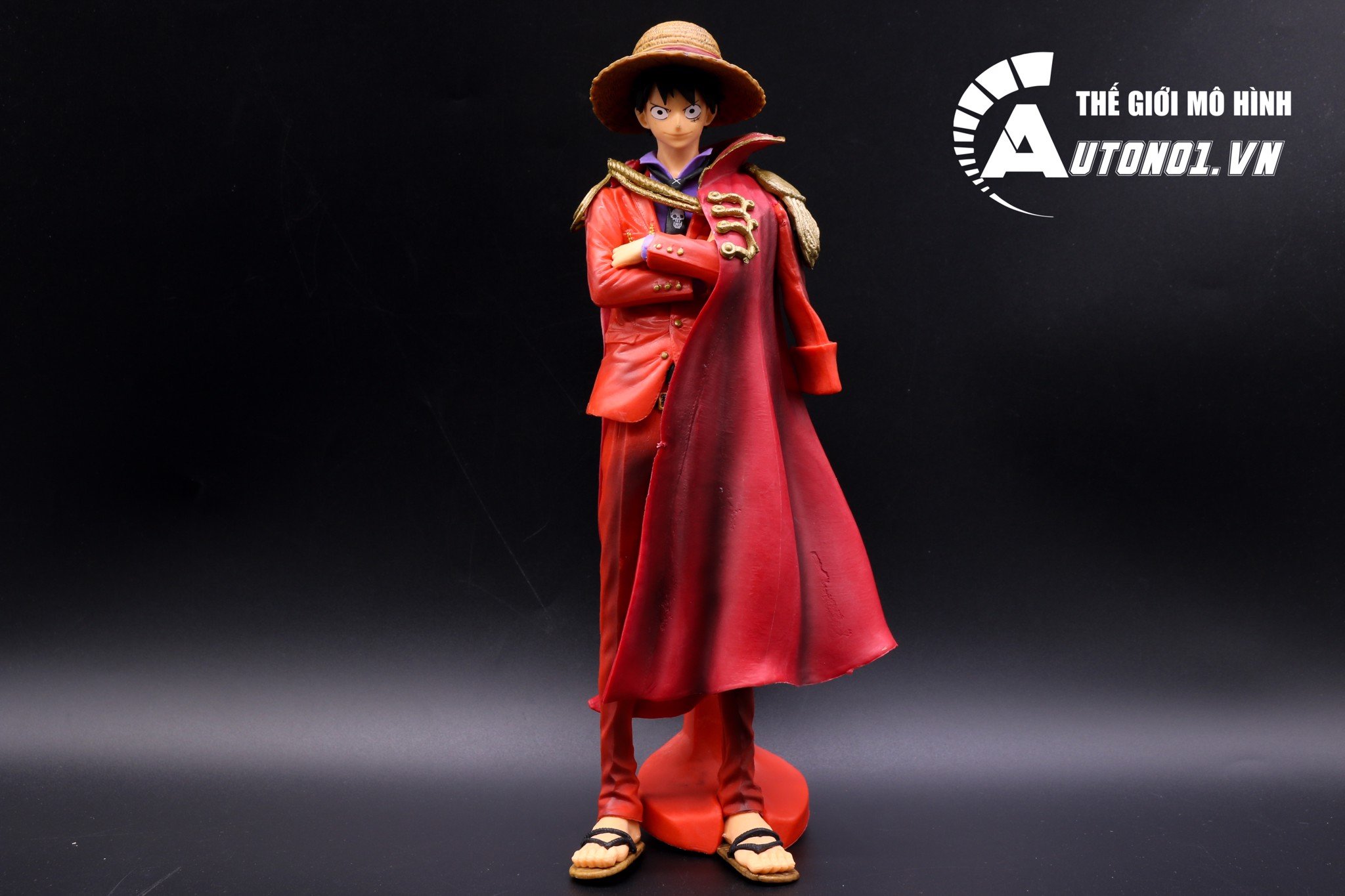  Mô hình nhân vật One Piece Luffy Áo Choàng 26cm FG143 