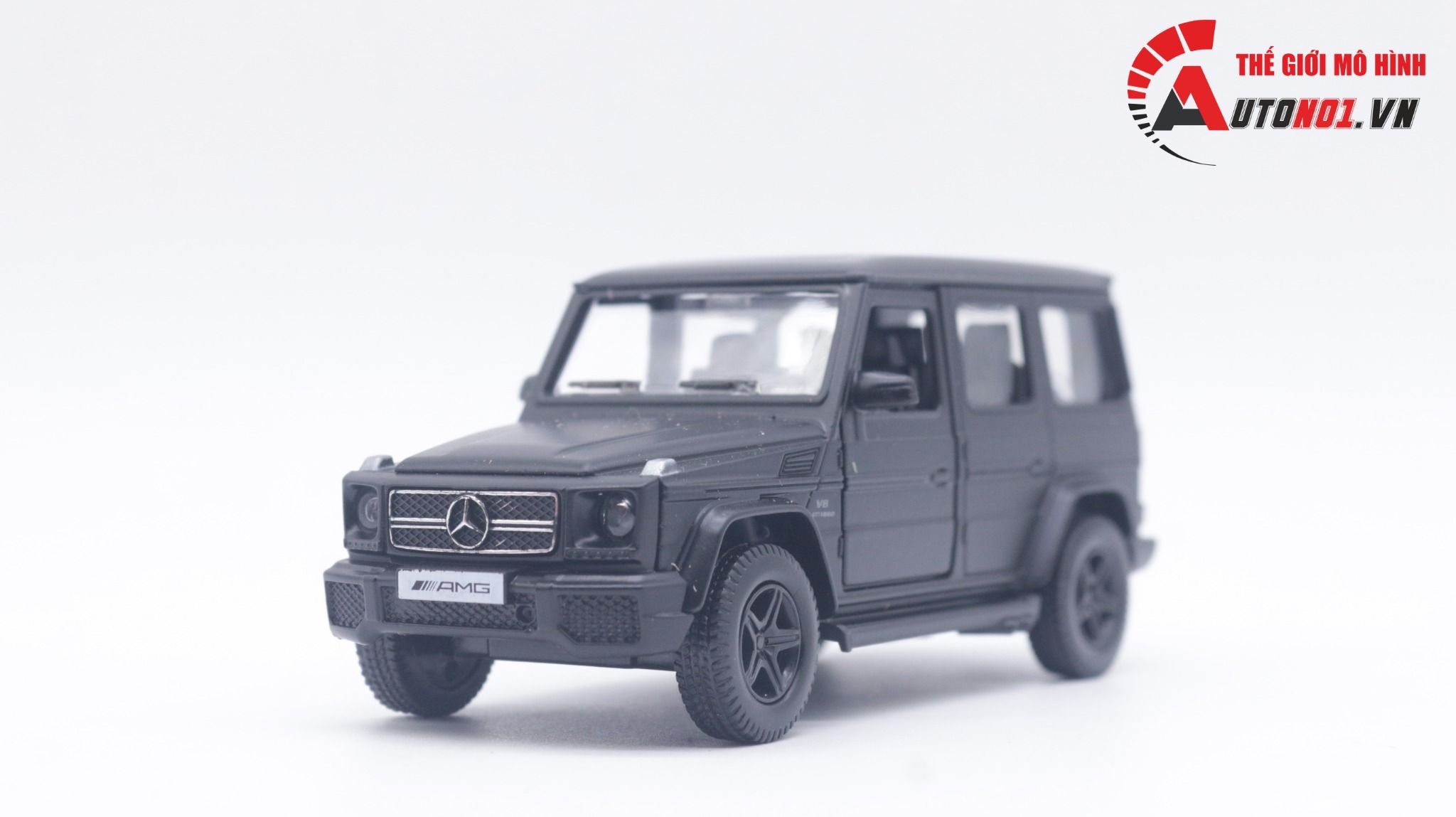  Mô hình Mercedes Benz G63 matt black tỉ lệ 1:36 Alloy OT159 