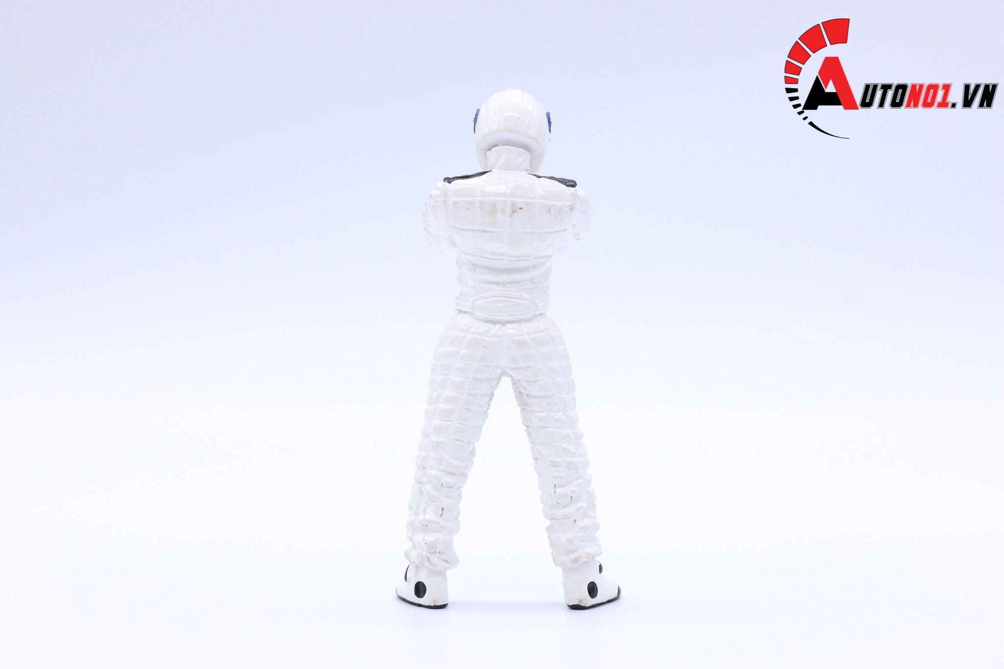  AUTONO1 STIG FIGURE WHITE 1:18 1138 