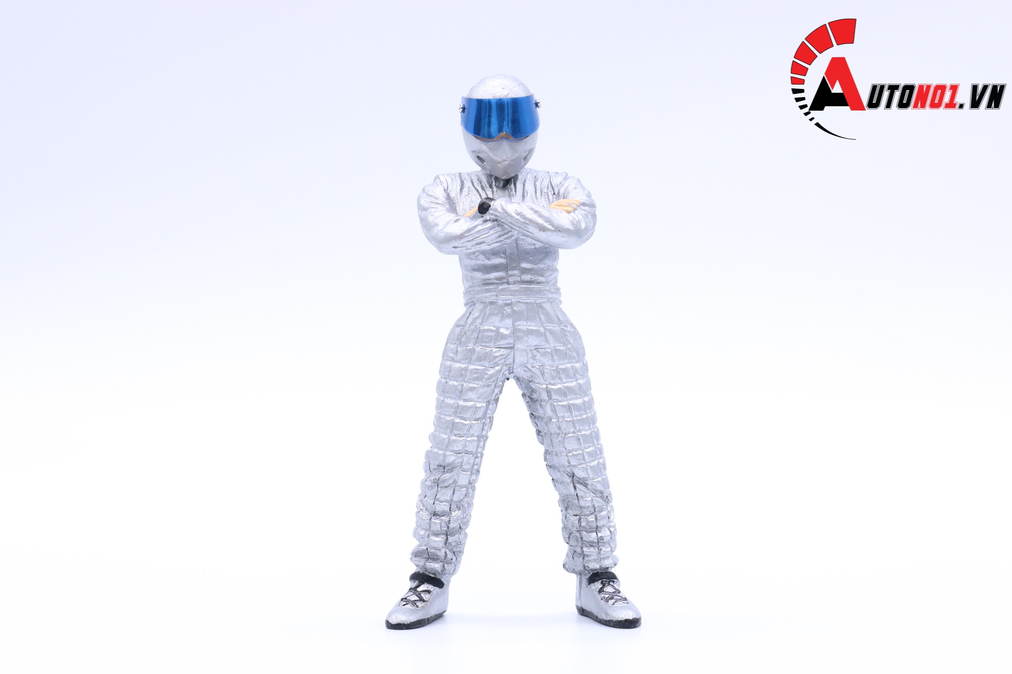 AUTONO1 STIG FIGURE SILVER 1:18 1132