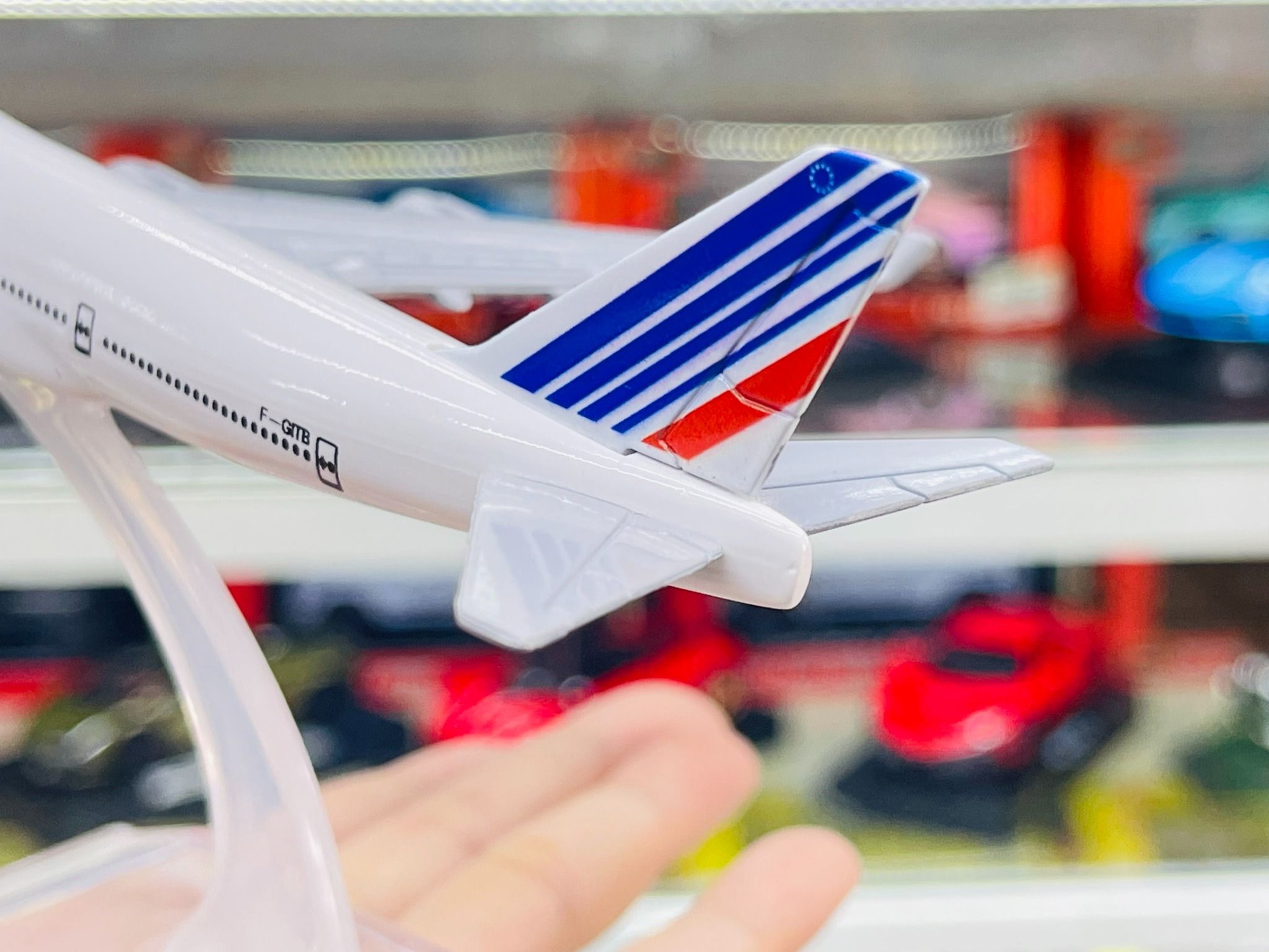  Mô hình máy bay Air France Boeing B747 16cm MB16008 