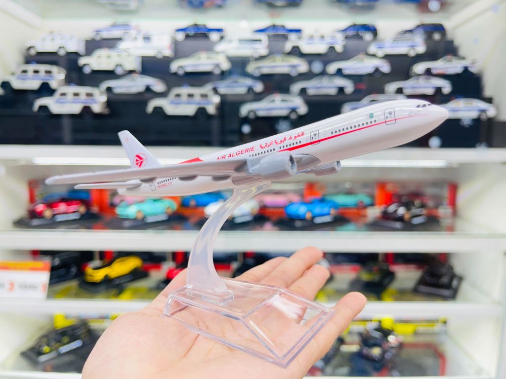 Mô hình máy bay Ageria Air Algeri Boeing B777 16cm MB16059