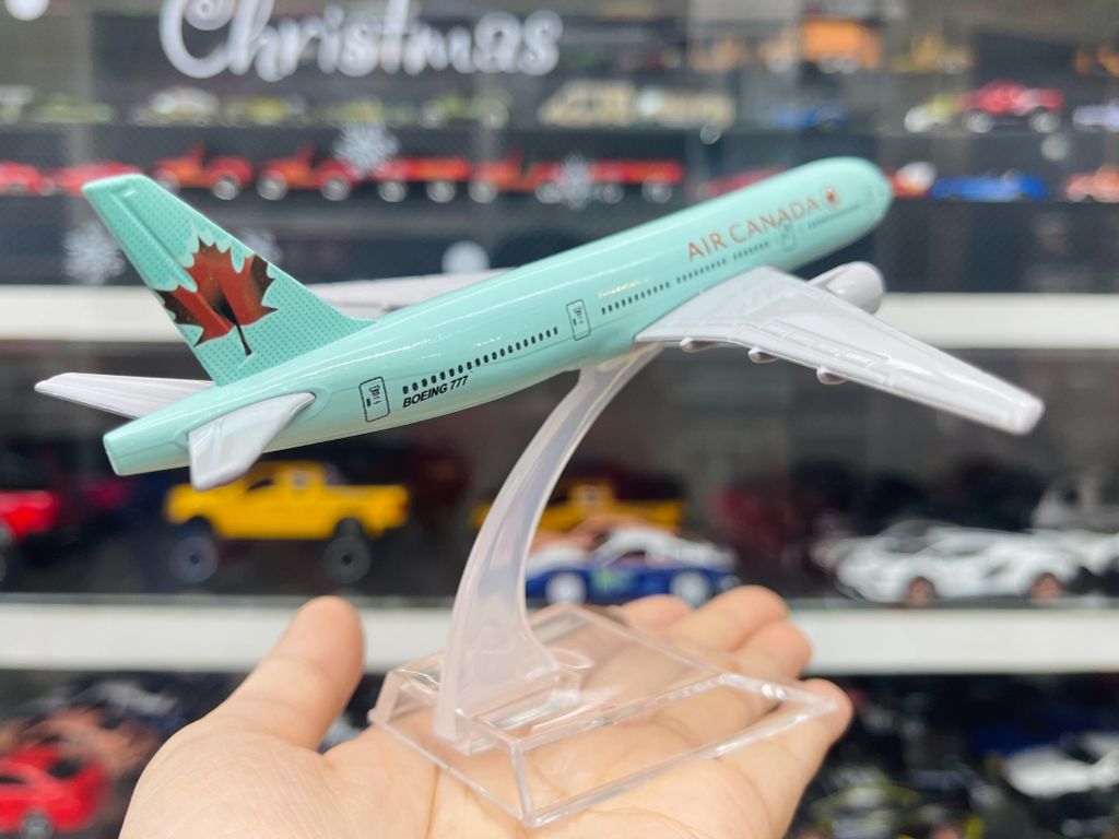 Mô hình máy bay Air Canada Boeing B777 16cm MB16063