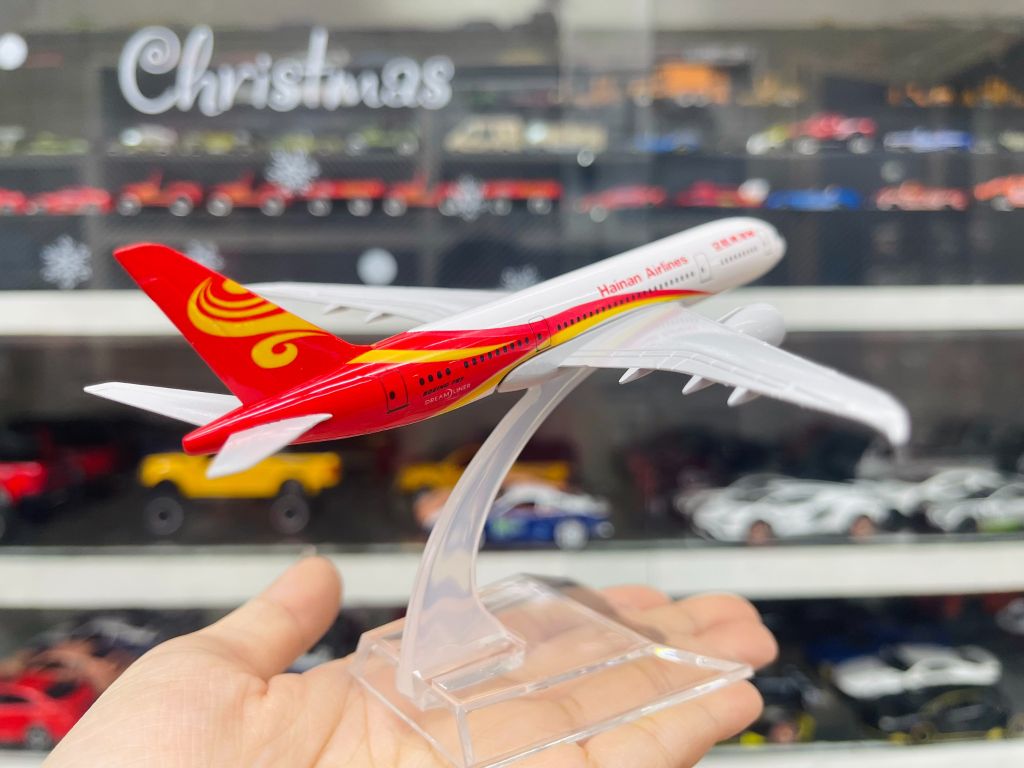Mô hình máy bay Hainan Airlines Dreamliner Boeing B787 16cm MB16078