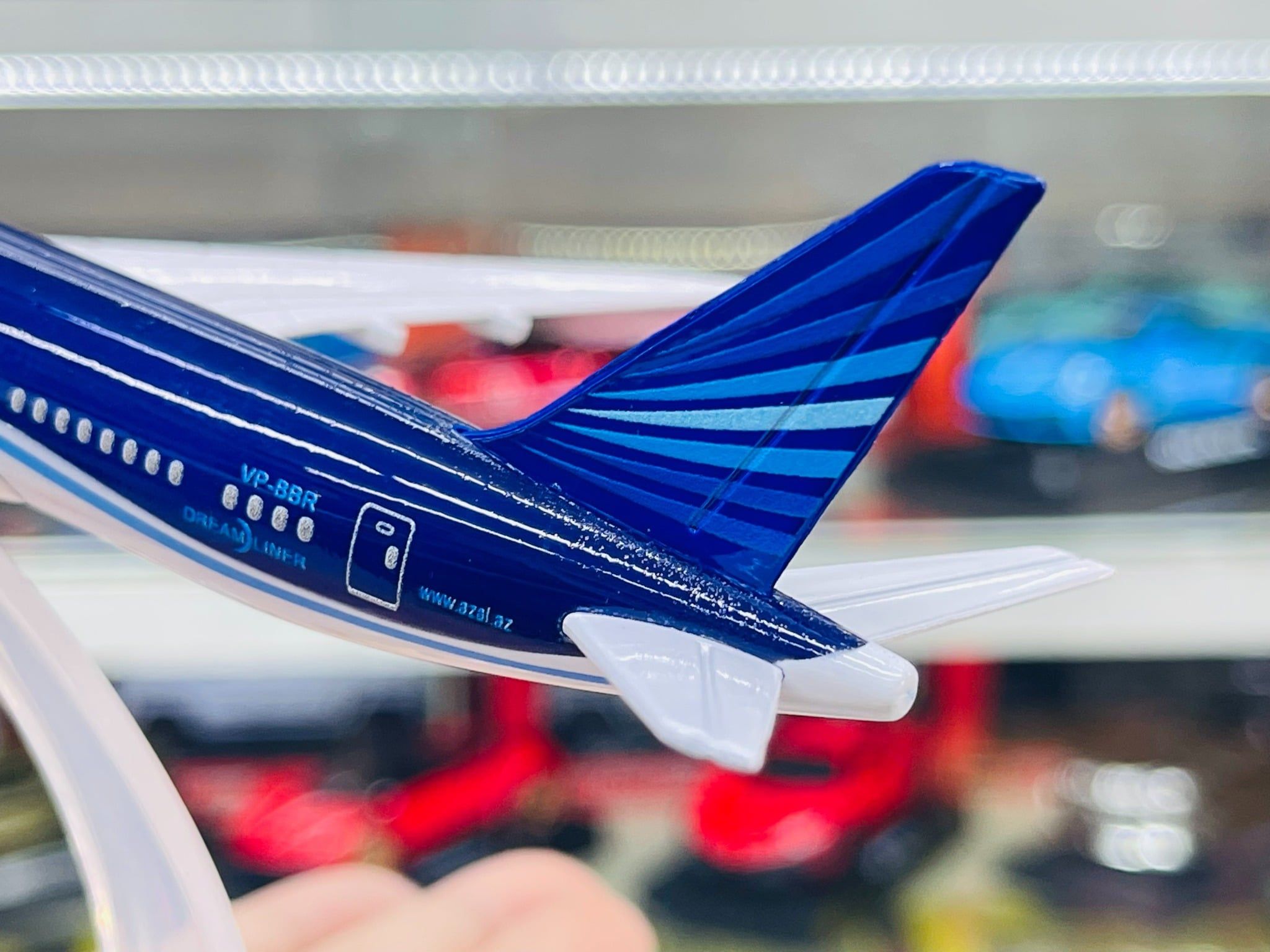  Mô hình máy bay London Azerbaijan Dreamliner Boeing B787 16cm MB16081 