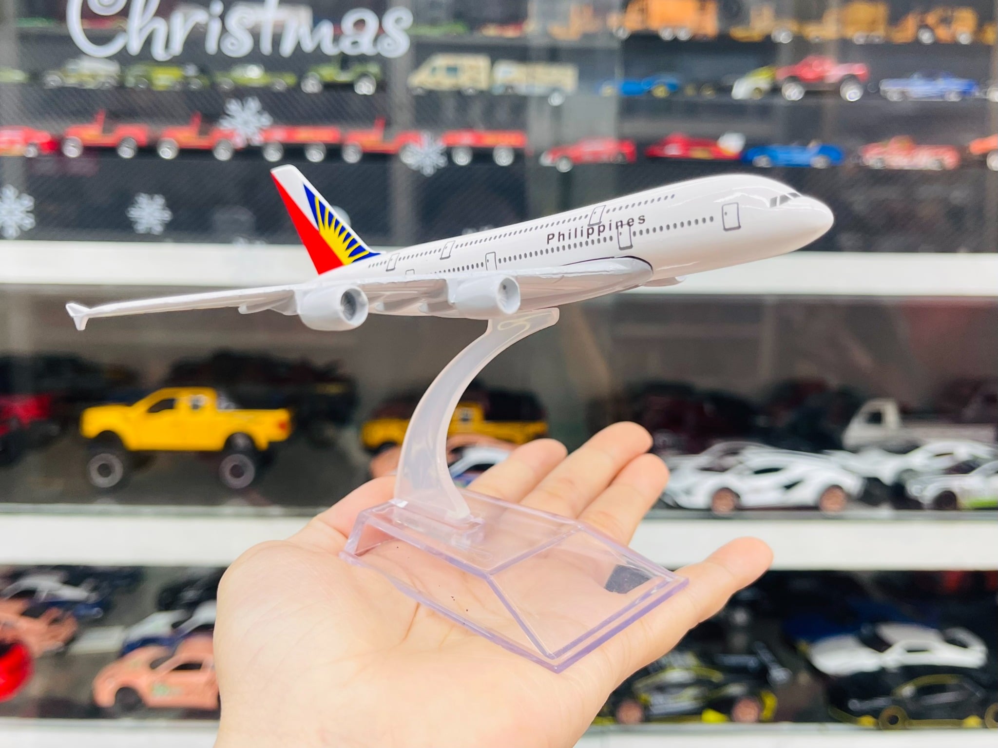  Mô hình máy bay Philippins Airlines dòng A A380 16cm MB16105 