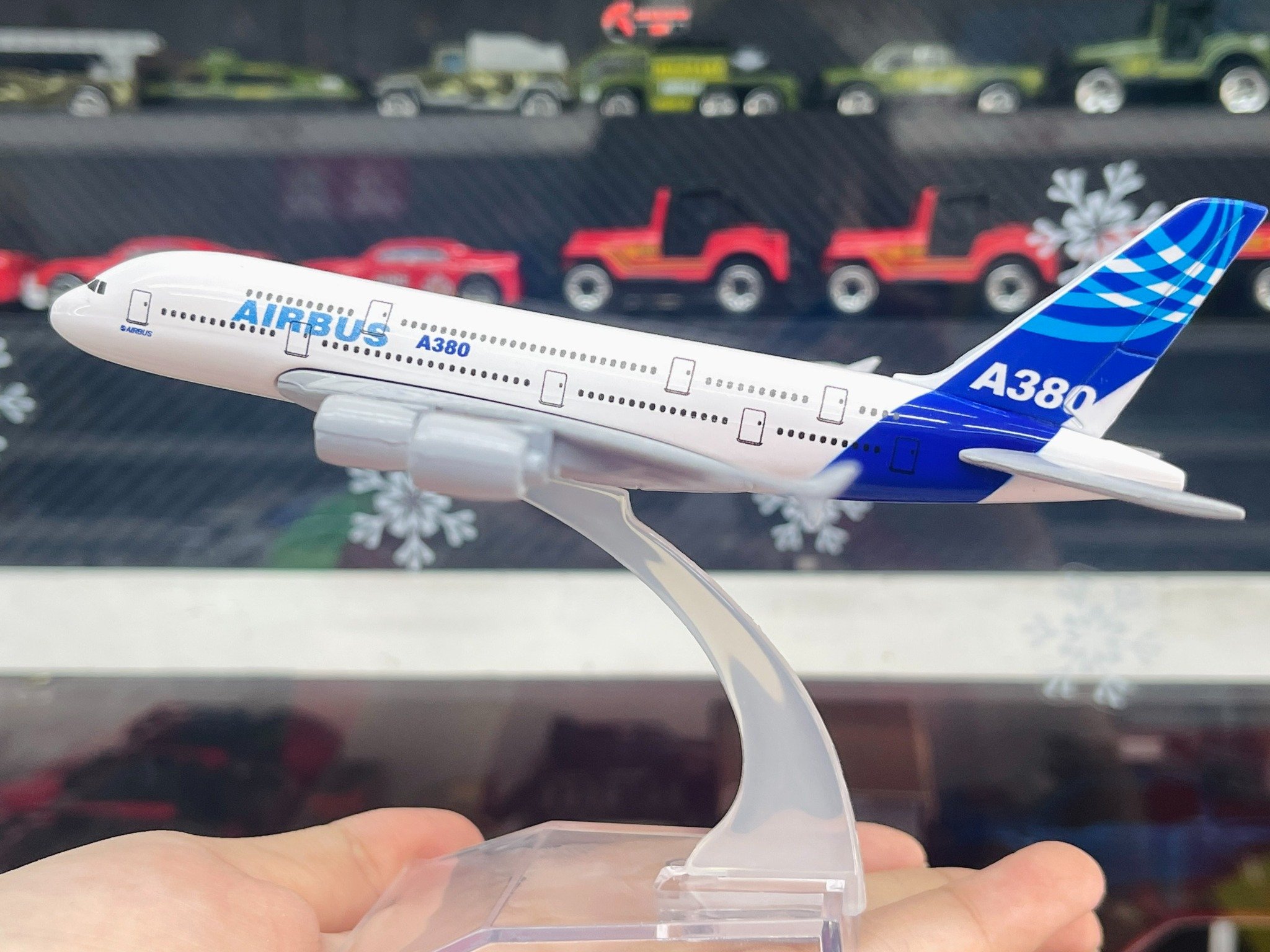  Mô hình máy bay USA Airbus A380 16cm MB16107 