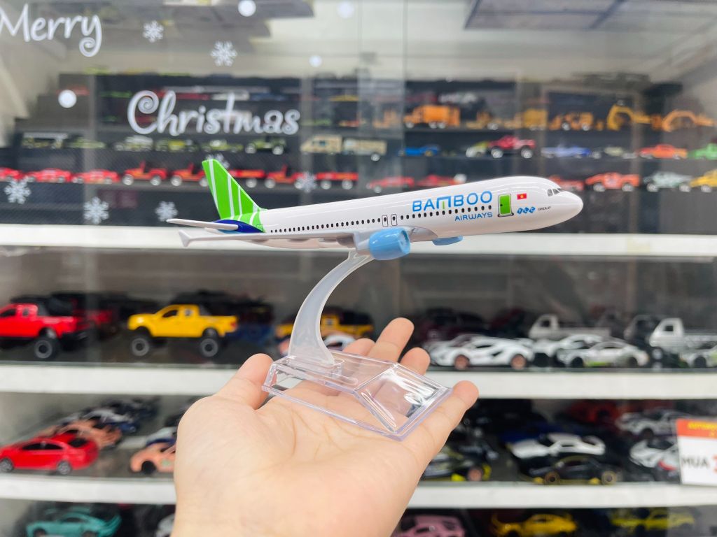 Mô hình máy bay Việt Nam Bamboo Airways Airbus A320 16cm MB16136