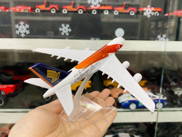 Mô hình máy bay Singapore Airbus A380 50th anniversary of Singapore kích thước 16cm MB16201