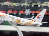  Mô hình máy bay China Estern Boeing B737 có đế 16cm MB16207 