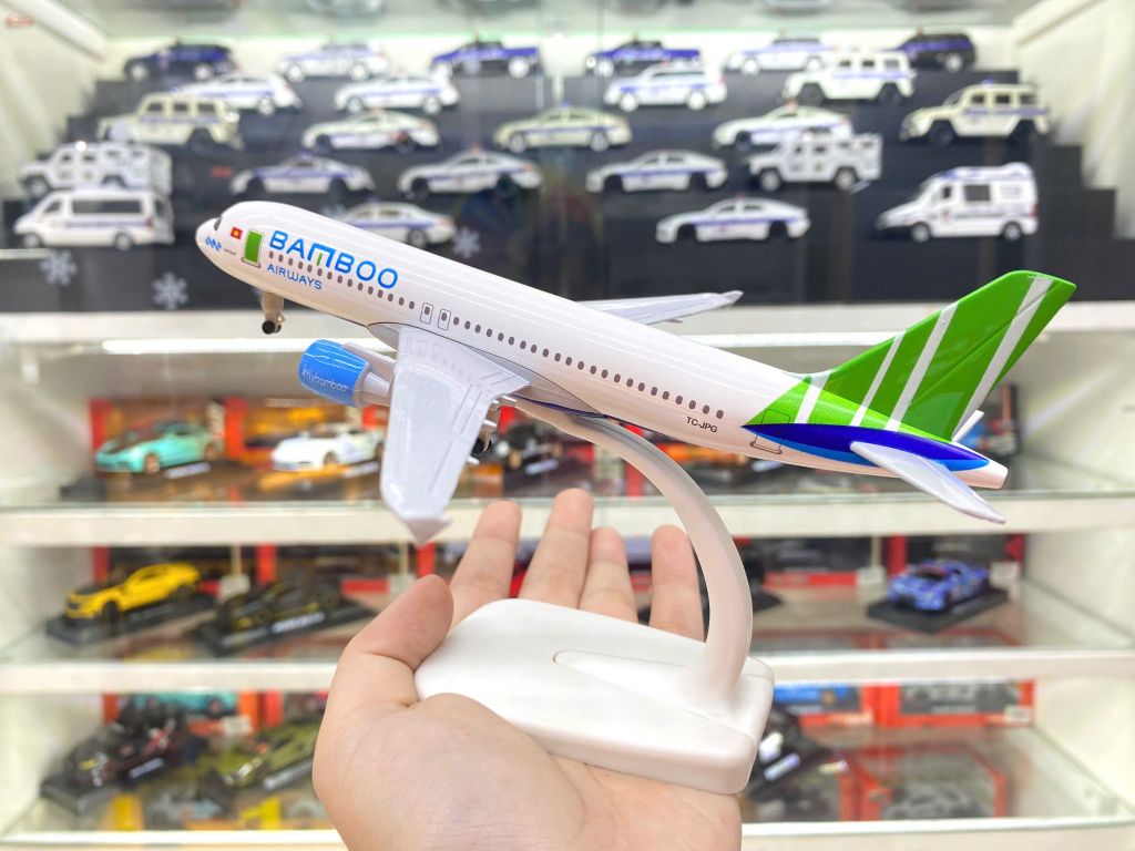 Mô hình máy bay Việt Nam Bamboo Airways Airbus A320 20cm MB20001