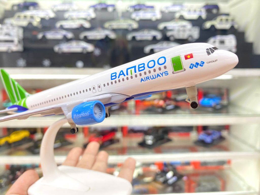 Mô hình máy bay Việt Nam Bamboo Airways Airbus A320 20cm MB20001