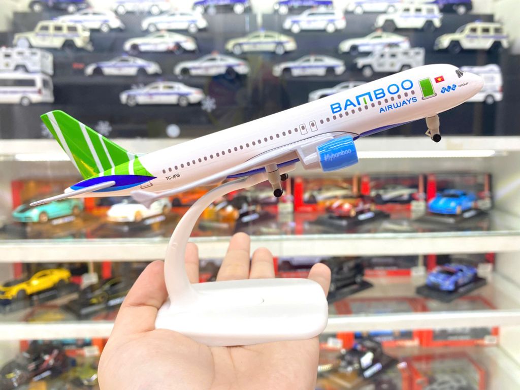 Mô hình máy bay Việt Nam Bamboo Airways Airbus A320 20cm MB20001