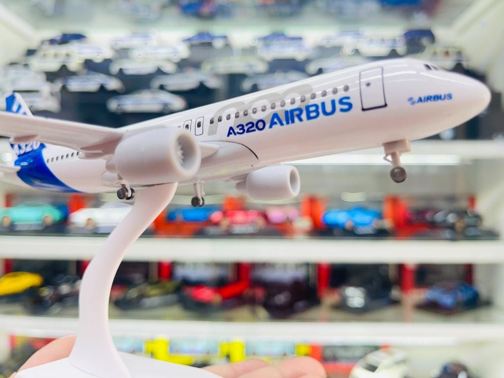 Mô hình máy bay USA Airbus A320 neo 20cm MB20004