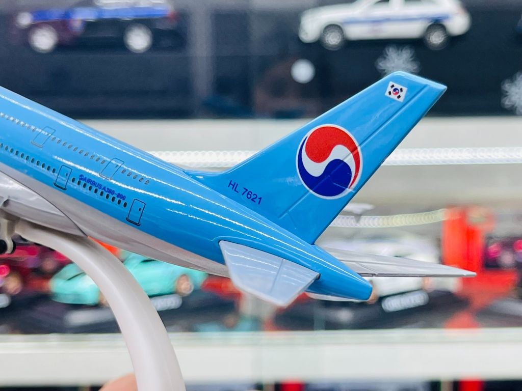 Mô hình máy bay Korean Airlines Blue Airbus A380 20cm MB20027