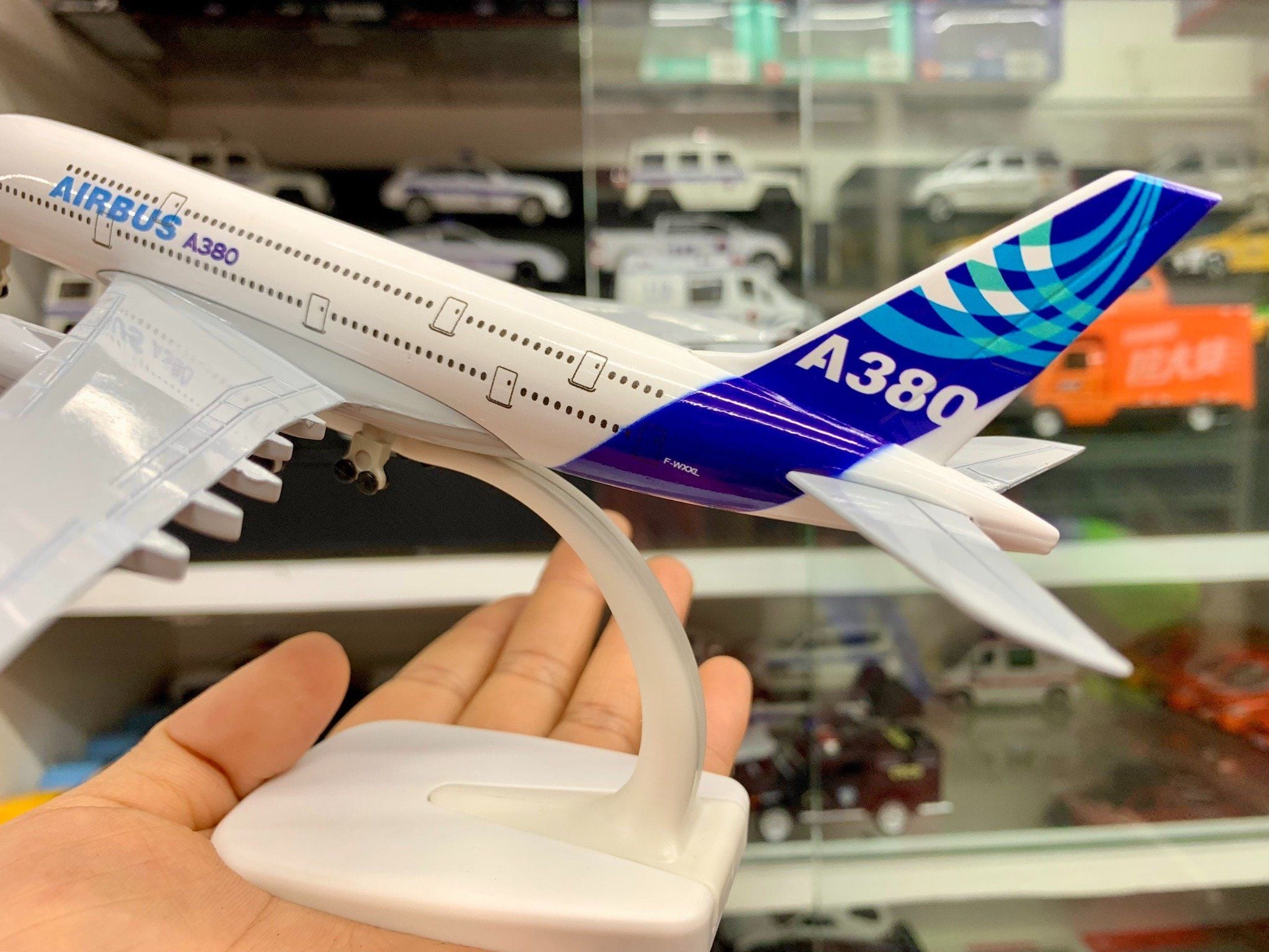  Mô hình máy bay USA Airbus A380 20cm MB20045 