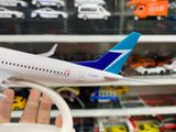  Mô hình máy bay WestJet Boeing B737 có bánh xe 20cm MB20067 