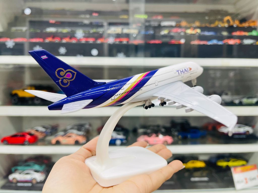 Mô hình máy bay bằng kim loại Thái Lan Thai Airways Airbus A380 20cm MB20070