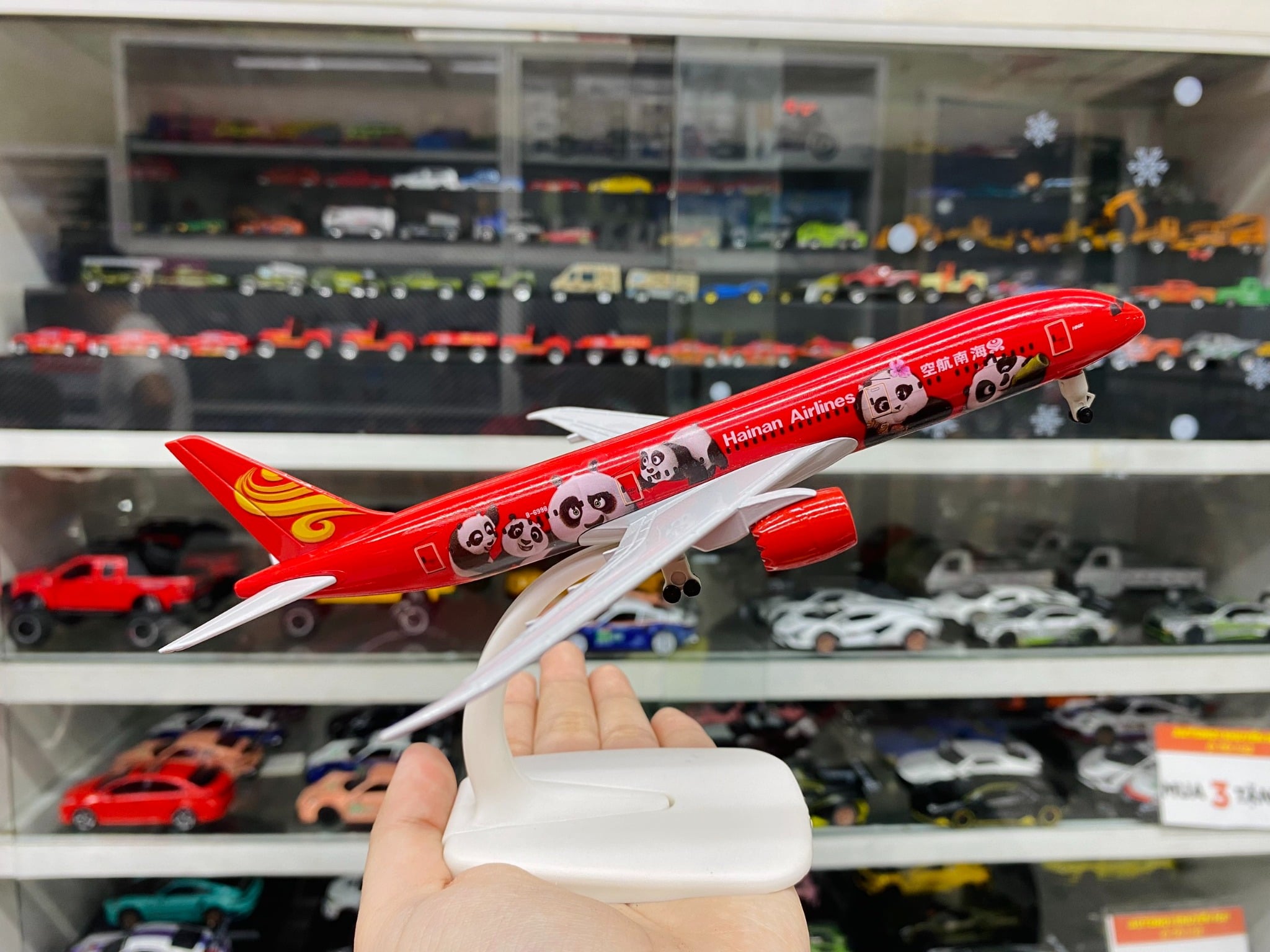  Mô hình máy bay Hainan Panda Boeing B787 red kích thước 20cm MB20091 