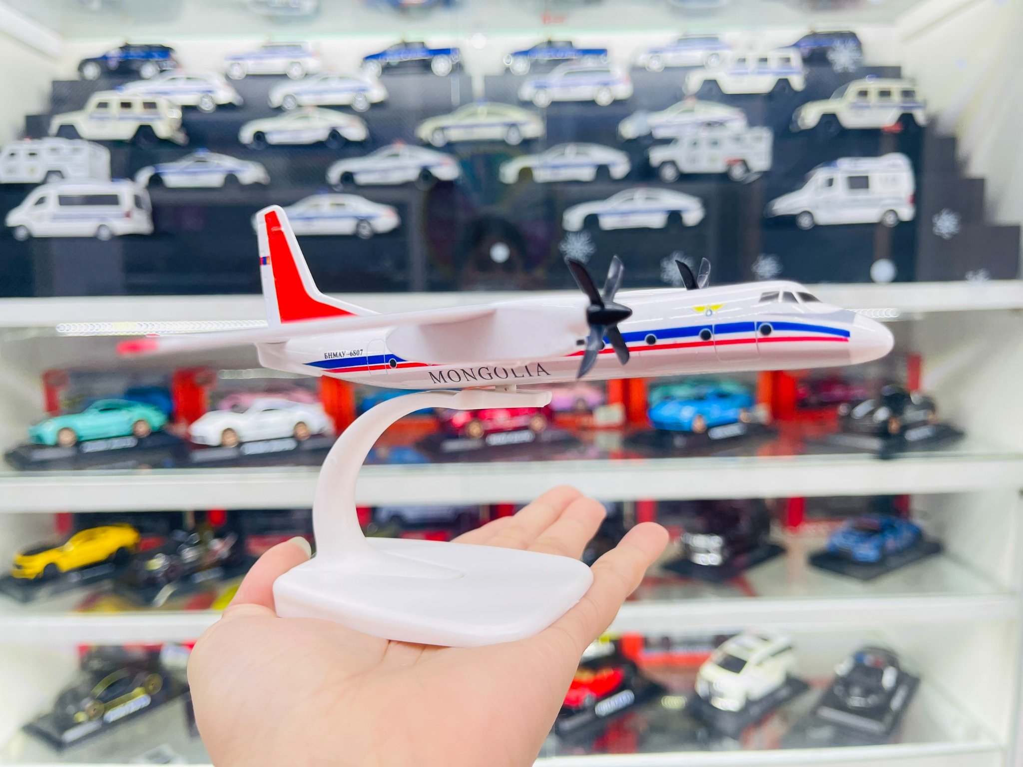  Mô hình máy bay Cánh quạt Mongolia Xinzhou60 ATR 20cm MB20098 