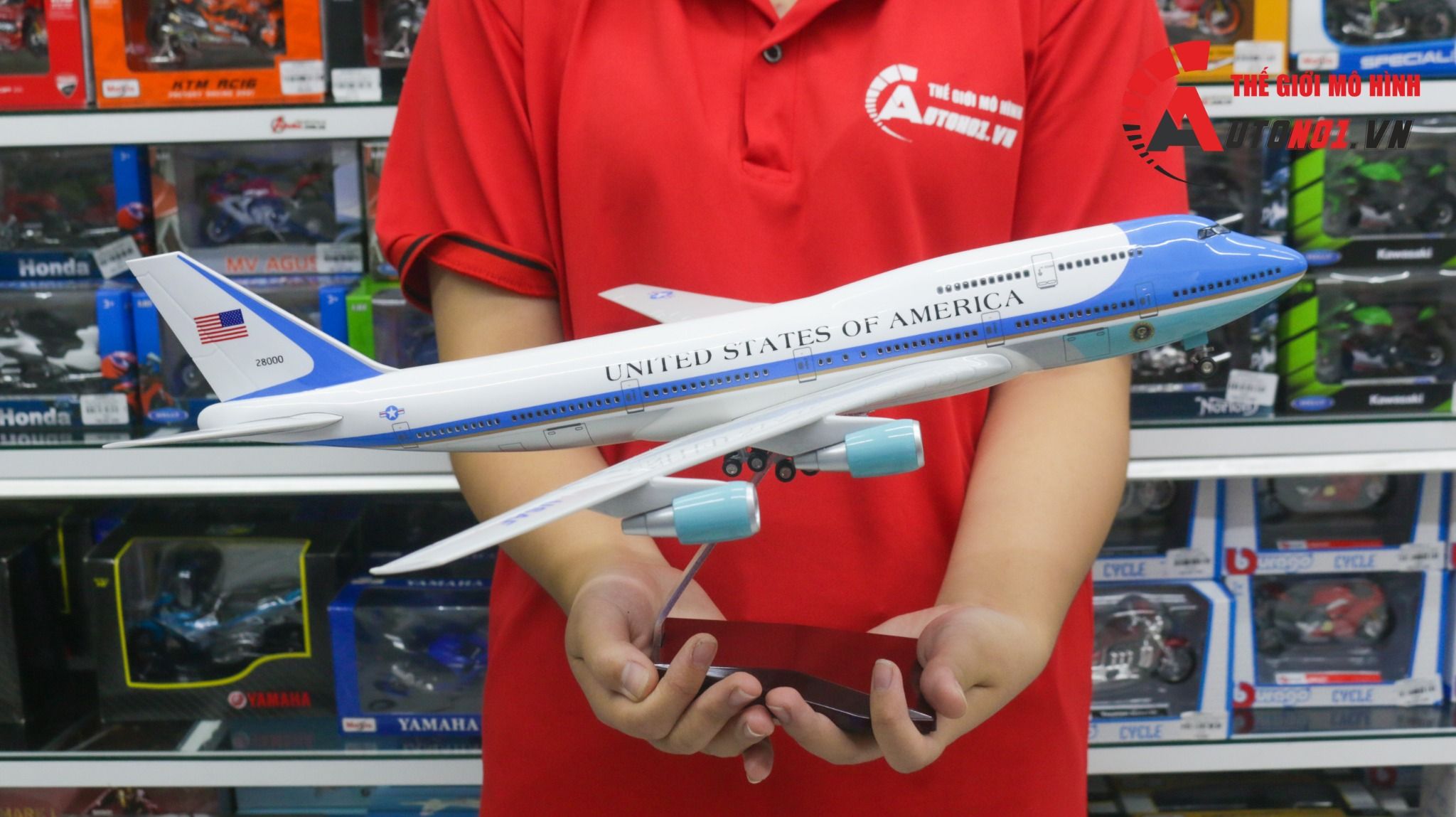 Mô hình Máy bay Air Force One Boeing 20cm Everfly Chính Hãng