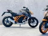  Mô hình xe KTM 1290 Super Duke R có đế tỉ lệ 1:12 CCA MT12006 