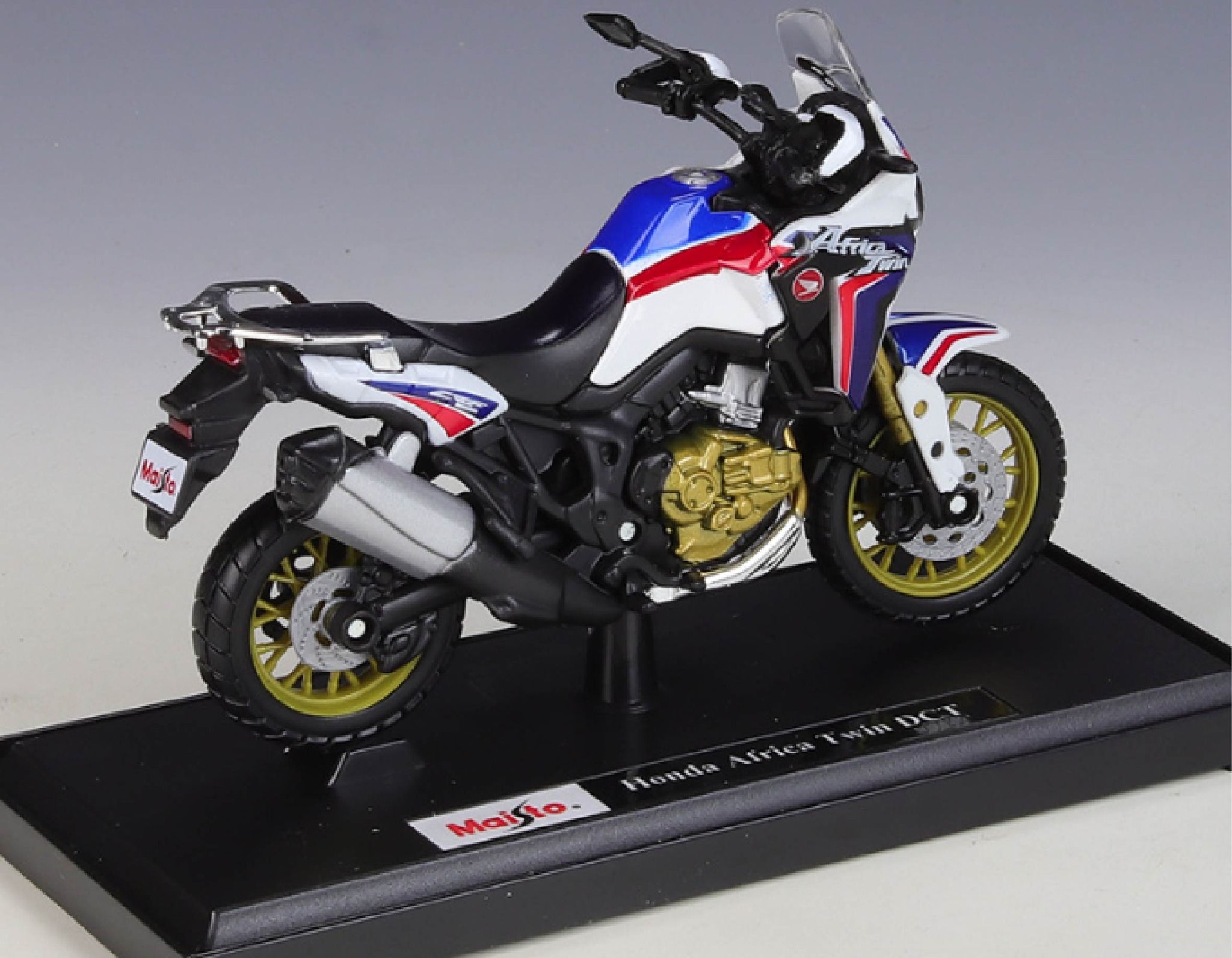  Mô hình xe mô tô địa hình Honda Africa Twin DCT 1:18 Maisto MT18002 
