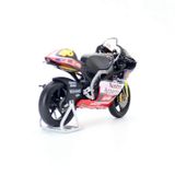  Mô hình xe mô tô GP Aprilla RSW250 1999 có đế tỉ lệ 1:18 Leo models 8172B 