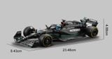  Mô hình xe đua F1 Formula Mercedes Benz Petronas 2023 W14 hộp mica có figure tỉ lệ 1:24 Bburago OT328 