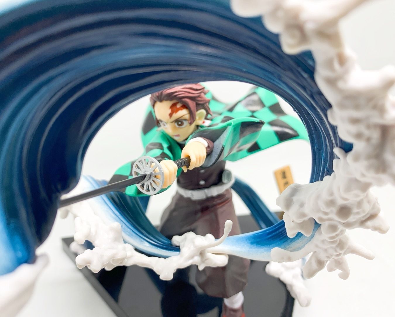  Mô hình nhân vật Demon Slayer Kimetsu No Yaiba Tanjiro 20cm FG253 