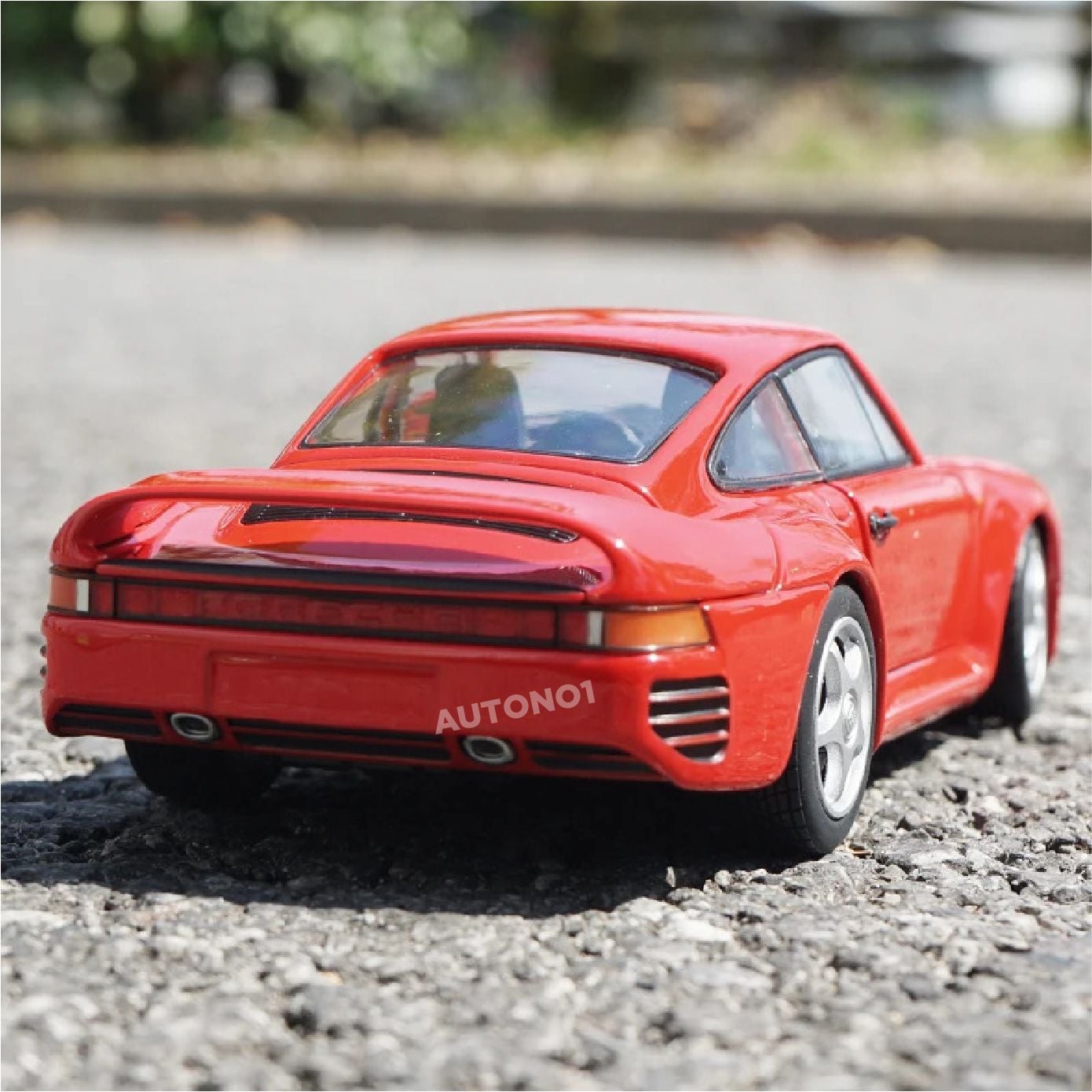  Mô hình xe Porsche 959 tỉ lệ 1:24 Welly OT24025 